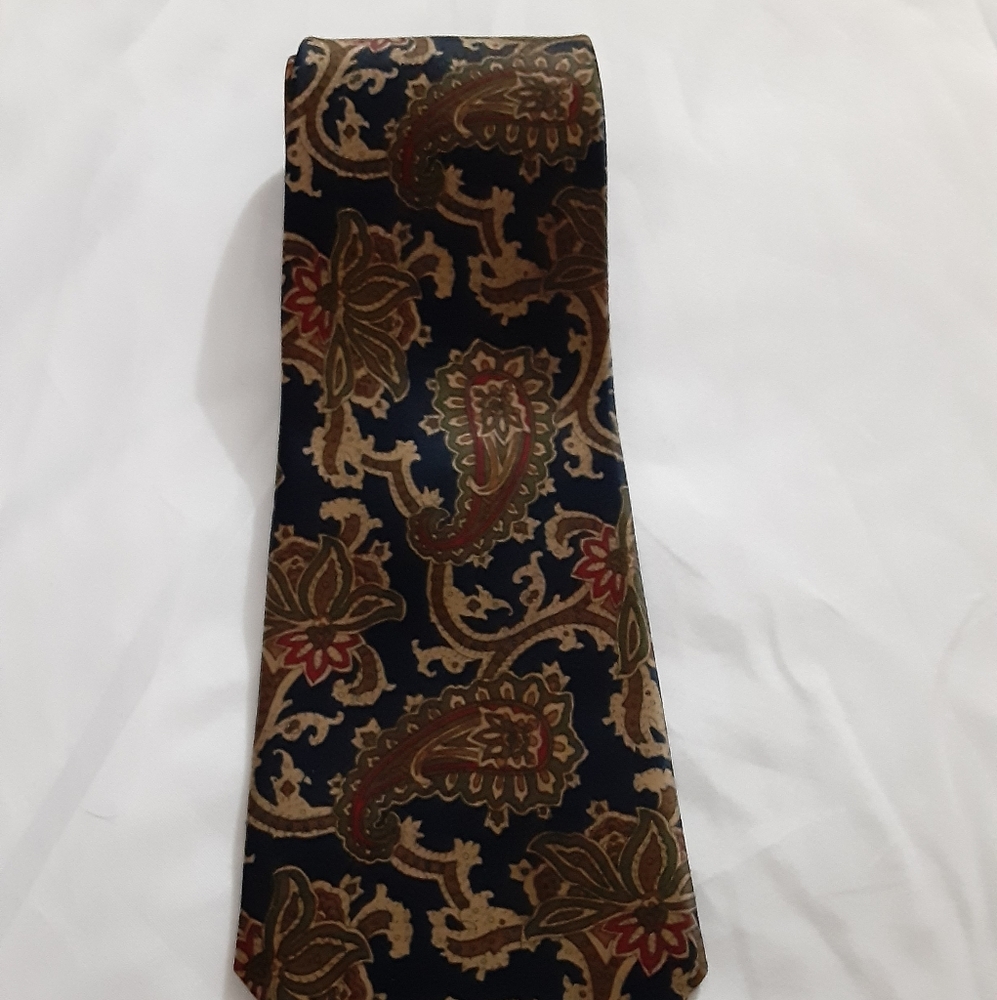 Tie